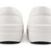 Sandales Crocs (femmes) Cozy à semelle épaisse blanches 204045-100 Sandales Crocs (femmes) Cozy à semelle épaisse blanches 204045-100
