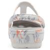 Sandales Crocs (femmes) à fleurs blanches 206525-96M