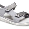 Sandales Crocs (femmes) grises 206527-06J