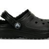 Sandales d&rsquo;extérieur doublées Crocs (GS) « Noir » 207009-060