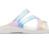 Sandales décontractées multicolores Tie Dye Swiftwater Crocs (femmes) « Blanc » 206894-928