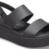 Sandales décontractées noires à semelle épaisse Crocs Brooklyn (femmes) 206453-060 Sandales décontractées noires à semelle épaisse Crocs Brooklyn (femmes) 206453-060