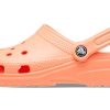 Sandales de plage unisexes rouges Crocs Classic Clog 10001-83E