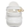 Sandales de sport classiques Crocs (femmes) Clog Outdoor Blanc 207389-103