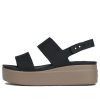 Sandales noires à semelle épaisse Crocs Brooklyn (femmes) « Noir » 206453-07H