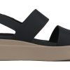 Sandales noires à semelle épaisse Crocs Brooklyn (femmes) « Noir » 206453-07H