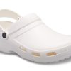 Sandales plates blanches Crocs Specialist II Clog 2 205619-100