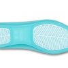 Sandales plates Crocs (femmes) bleu glacier 16265-4DJ