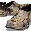 Sandales unisexes Crocs Classic Clog Desert Camouflage Beach, noir et marron, 207305-088