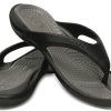 Tongs Crocs Soft Sole Cozy unisexes, noir et gris, 10024-05M
