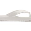 Tongs d&rsquo;été Crocs Kadee blanches unisexes 206119-100