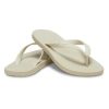 Tongs décontractées Crocs « Blanc crème » 210089-2Y2