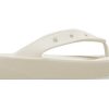 Tongs à plateforme classiques Crocs (femmes) (beige) 207714-2Y2