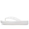 Tongs à plateforme classiques Crocs (femmes) « Blanc » 207714-100