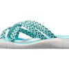 Tongs tricotées Crocs (femmes) Bleu Blanc 205728-4DY